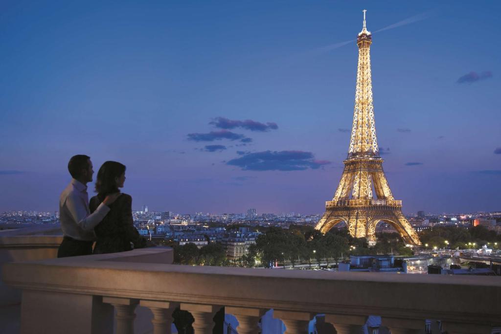أحد أفضل فنادق باريس برج إيفل المميزَّة