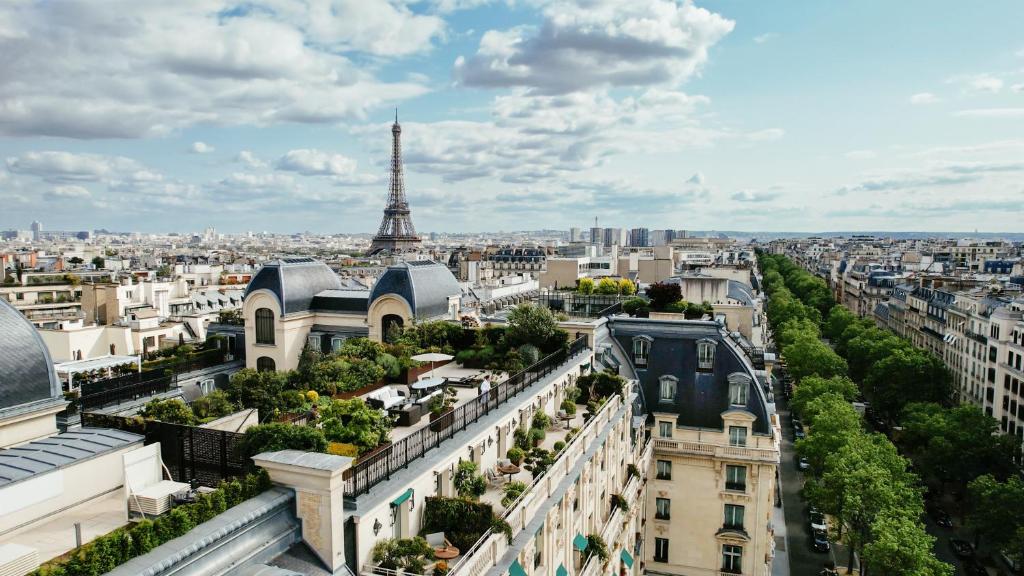 أحد أفخم فنادق باريس المميزَّة